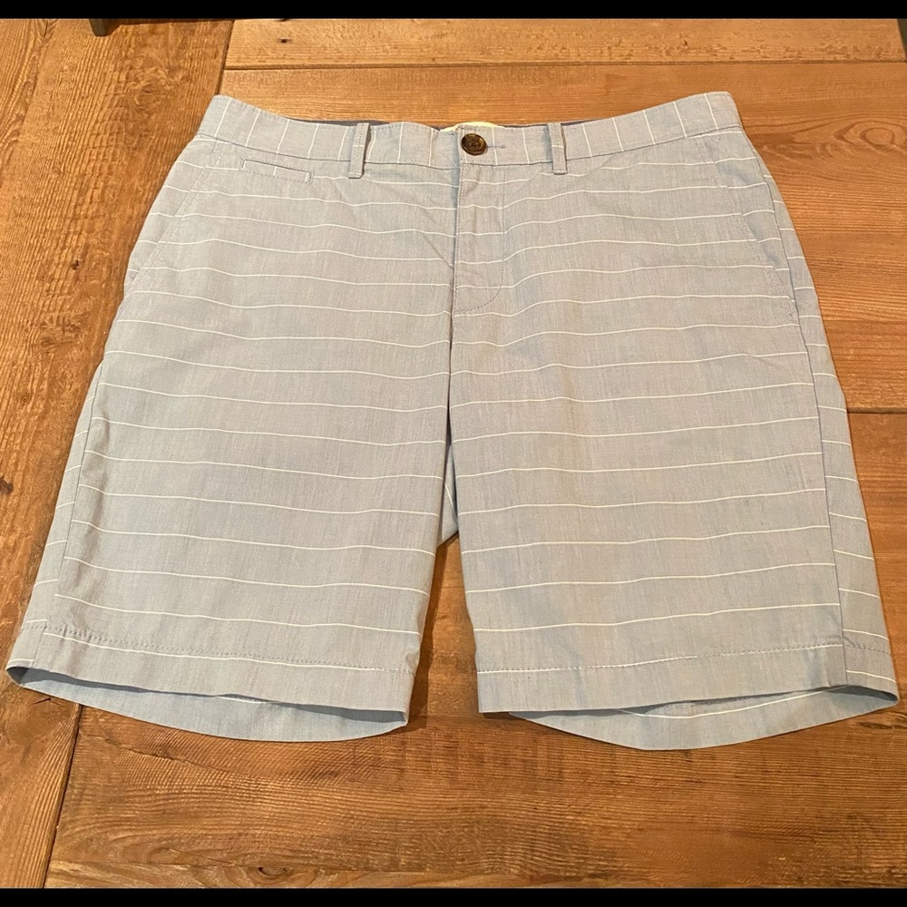 Original Penguin light blue striped flat front shorts size 34